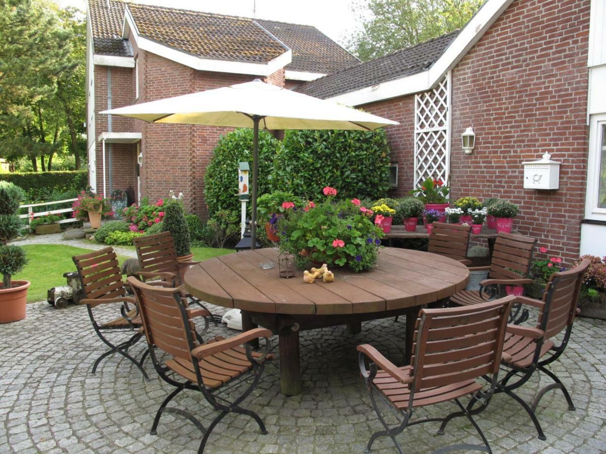 Landhaus Dr. Seiffert Hotel Scharbeutz Exterior photo